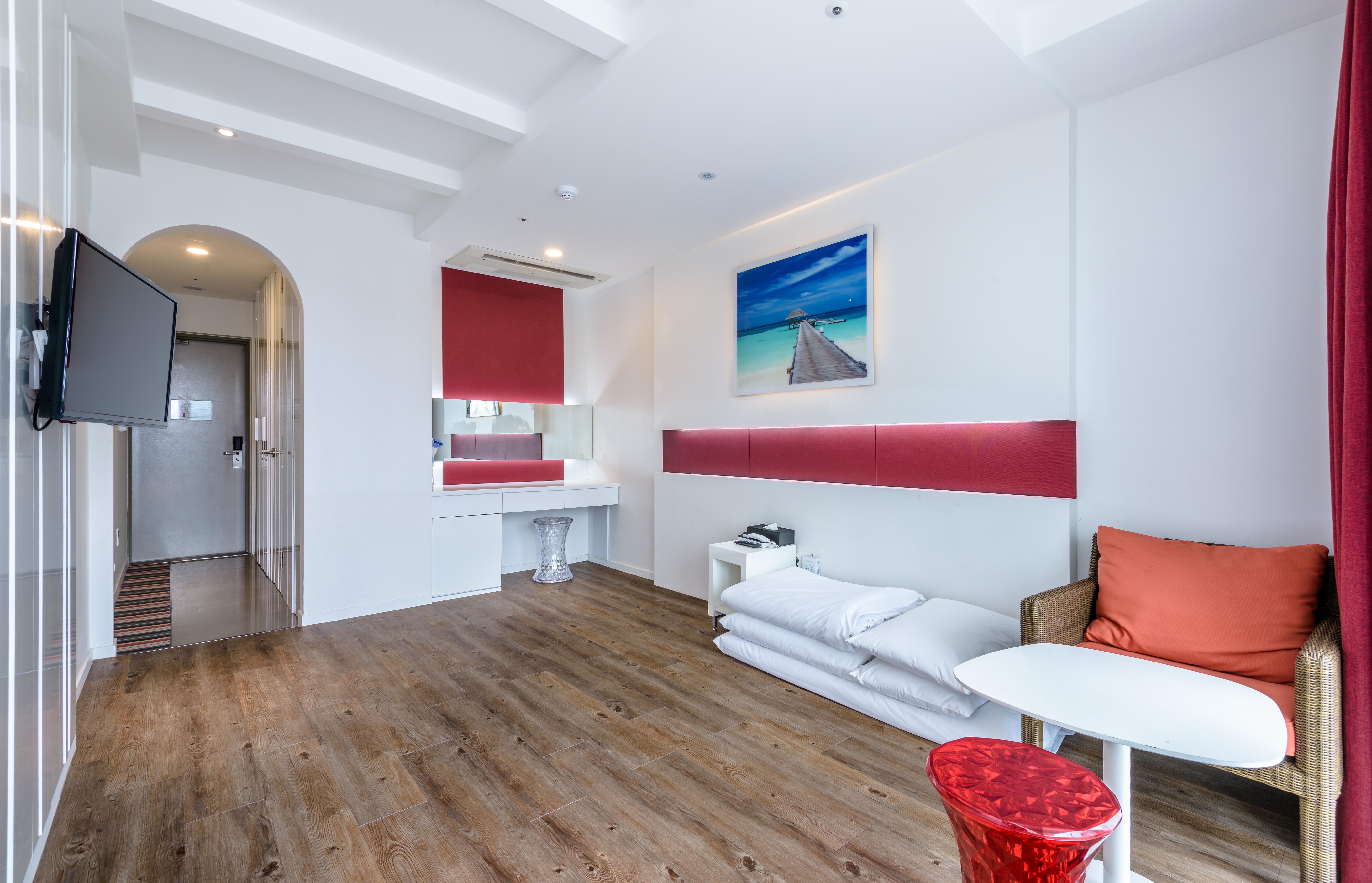 Aimi Jeju Beach Hotel Екстериор снимка