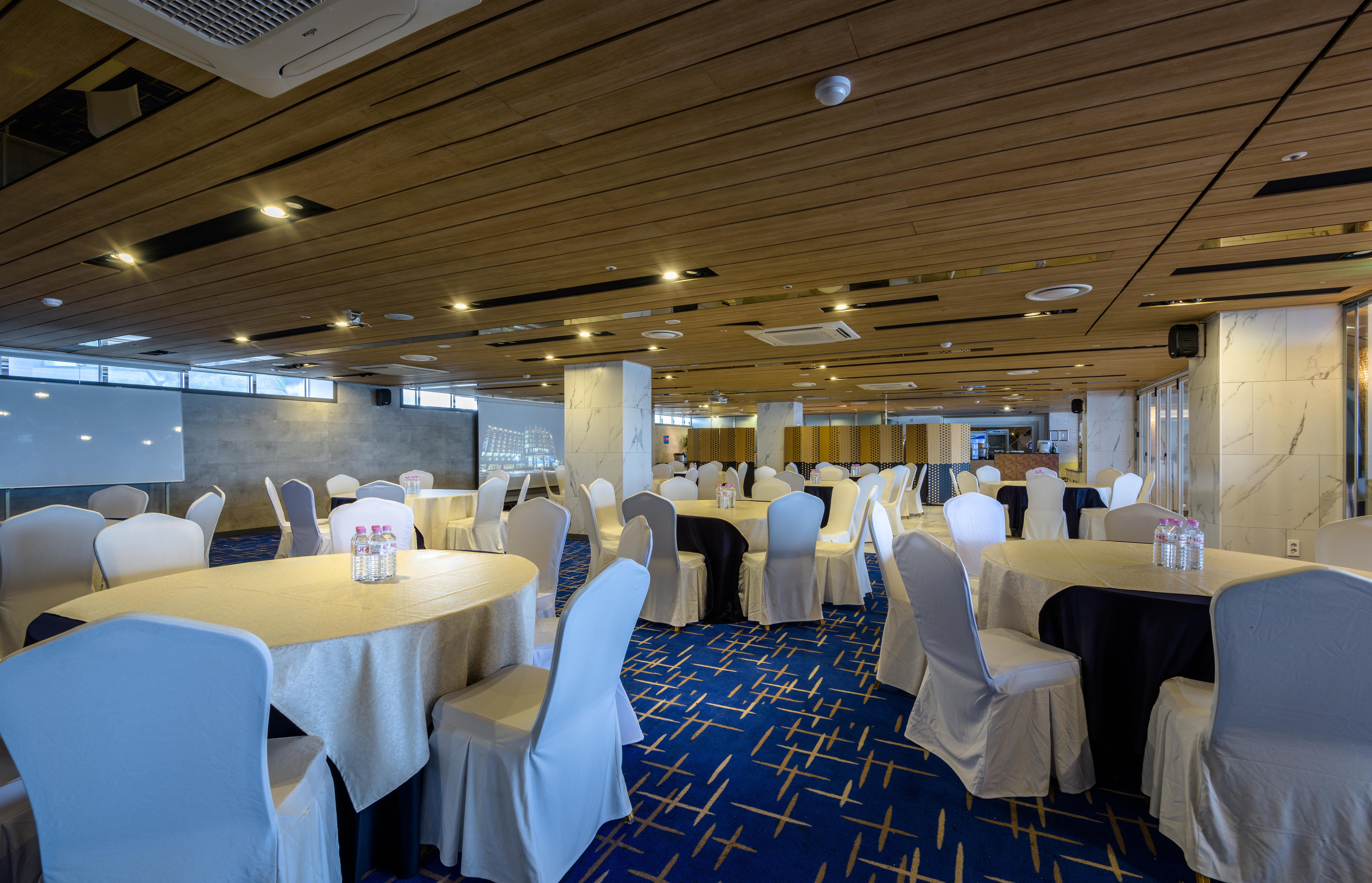 Aimi Jeju Beach Hotel Екстериор снимка