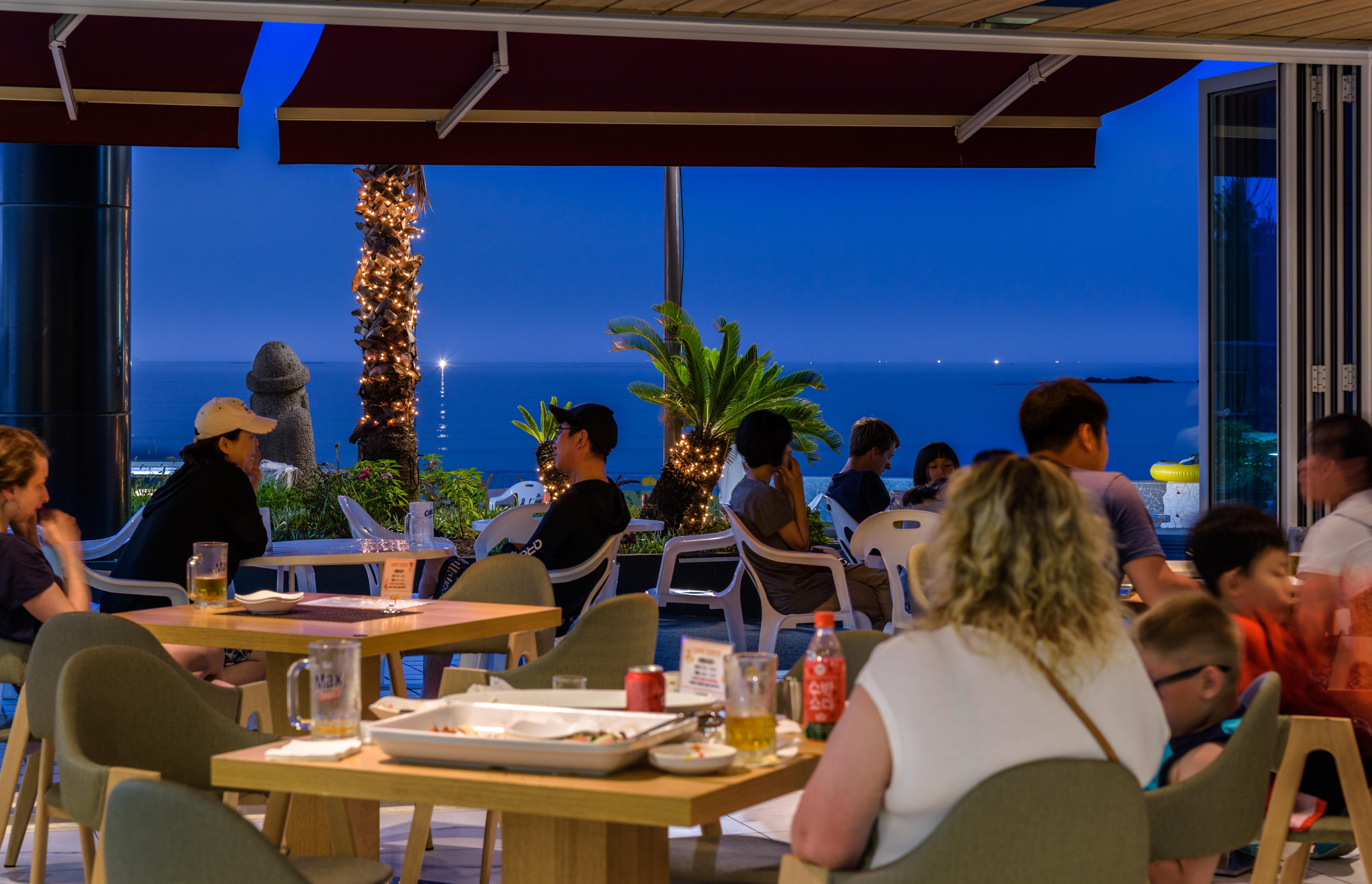 Aimi Jeju Beach Hotel Екстериор снимка